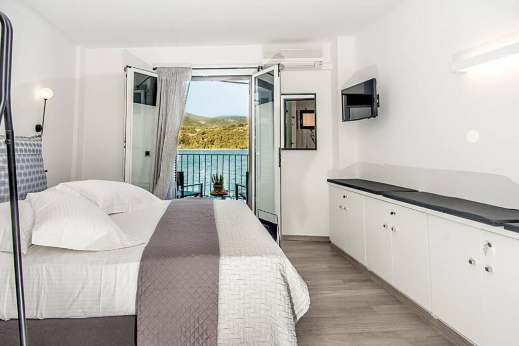 A & B Minimal Suite With Sea View In Argostoli Argostoli (Kefalonia) Exterior foto