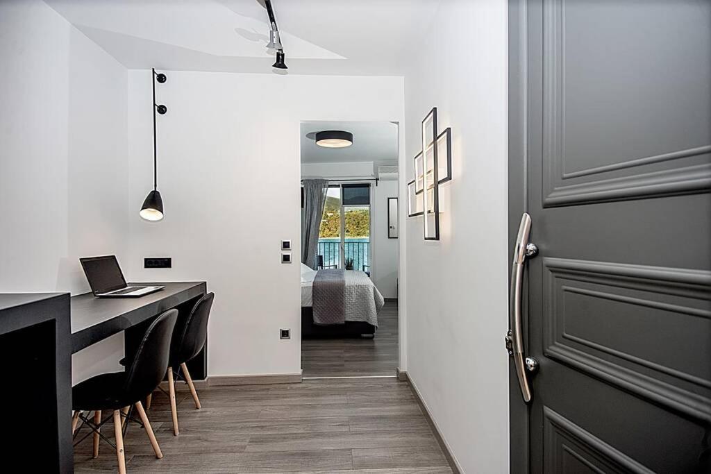 A & B Minimal Suite With Sea View In Argostoli Argostoli (Kefalonia) Exterior foto
